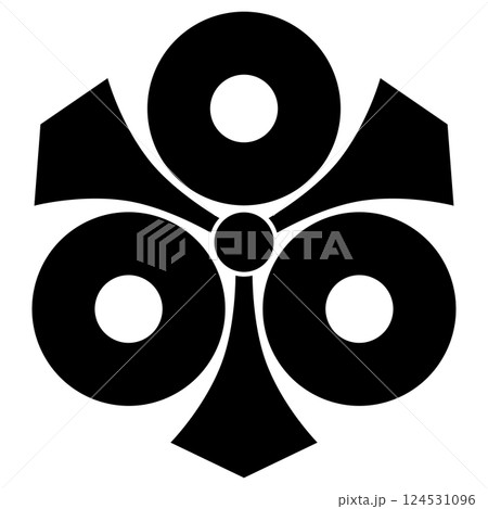 家紋です。三つ剣蛇の目といいます。 124531096