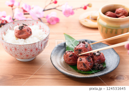 かつお梅 紀州南高梅 ( 梅干し ) かつお梅 紀州南高梅 ( 梅干し ) 124531645