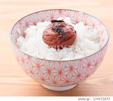 かつお梅 紀州南高梅 （ 梅干し ） 124531672