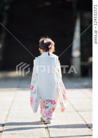 七五三のイメージ 七五三のイメージ 124532571