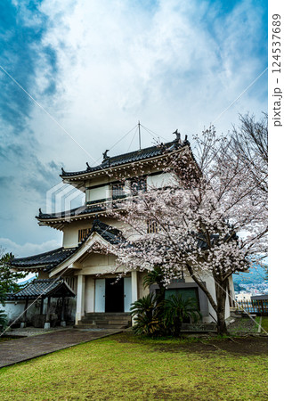 島原城の西三重櫓 124537689