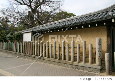 西宮神社の大練塀 124537789