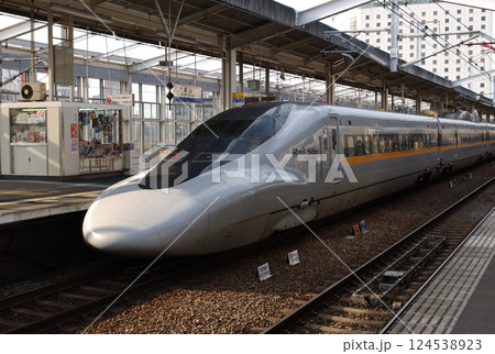 2002年当時の新幹線岡山駅 2002年当時の新幹線岡山駅 124538923