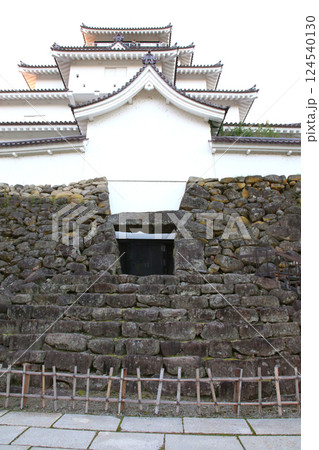 鶴ヶ城　会津若松　会津若松城　若松城本丸御　会津若松観光　天守閣　お城　福島県観光　若松城城址公園　 124540130
