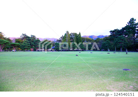 鶴ヶ城　会津若松　会津若松城　若松城本丸御　会津若松観光　天守閣　お城　福島県観光　若松城城址公園　 124540151