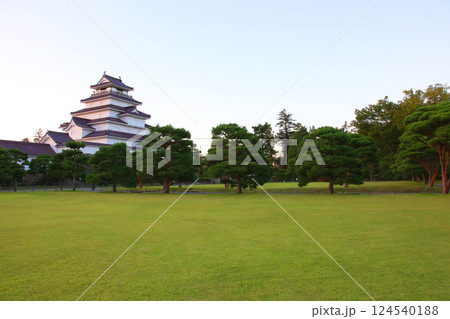鶴ヶ城　会津若松　会津若松城　若松城本丸御　会津若松観光　天守閣　お城　福島県観光　若松城城址公園　 124540188