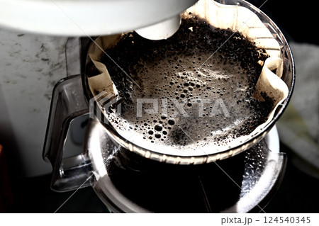 ドリップコーヒー 124540345