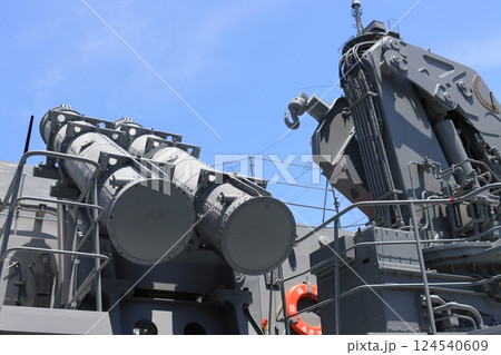 90式艦対艦誘導弾　護衛艦に搭載された艦対艦ミサイル 124540609