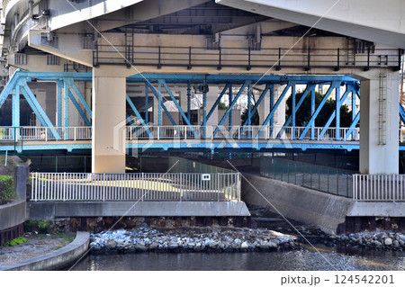 松本橋/竪川周辺を望む(東京都墨田区)【2025.3】 松本橋/竪川周辺を望む(東京都墨田区)【2025.3】 124542201