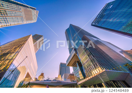 日本の東京都市景観 希望の光…虎ノ門ヒルズステーションタワー(虎ノ門ヒルズ駅)横に港区立明舟公園誕生 日本の東京都市景観 希望の光…虎ノ門ヒルズステーションタワー(虎ノ門ヒルズ駅)横に港区立明舟公園誕生 124548489