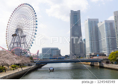 【横浜】晴天のみなとみらい 【横浜】晴天のみなとみらい 124548549
