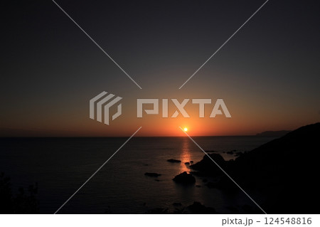 高知県　叶崎から見た夕景 124548816