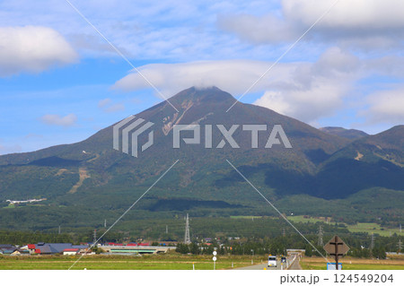 磐梯山　会津磐梯山　猪苗代　トヨタロード　田んぼ　猪苗代代塩川線　磐梯町　星野リゾート ネコマ 　　 124549204