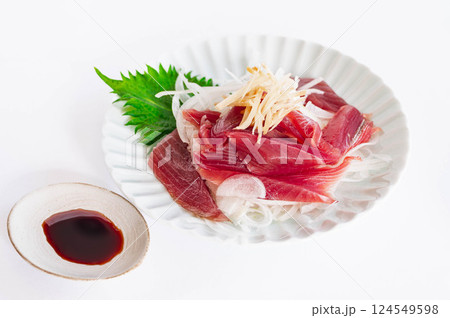 かつおの刺身 124549598