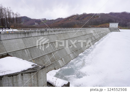 厚幌ダム 124552508