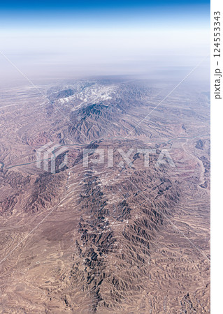 Come up with 35 of the most suitable and relevant keywords to describe stock photography : The Mountain range of mountains in the Tibetan Plateau in China. Xinjiang Uygur geology Come up with 35 of the most suitable and relevant keywords to describe stock photography : The Mountain range of mountains in the Tibetan Plateau in China. Xinjiang Uygur geology 124553343