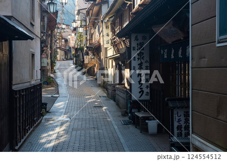 Shibu Onsen town, small hot springs onsen town in Yamanouchi 124554512