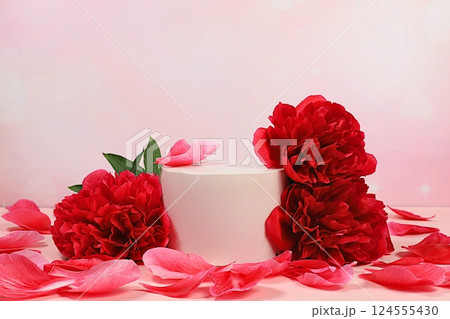Abstract beautiful flower arrangement. Empty product podium and fresh peonies, elegant beauty concept,Stage for product display and business concept. Minimal modern aesthetic. selective focus. Abstract beautiful flower arrangement. Empty product podium and fresh peonies, elegant beauty concept,Stage for product display and business concept. Minimal modern aesthetic. selective focus. 124555430