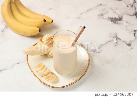 Banana vegan alternative milk lactose and gluten free, no allergies, healthy eating concept, maintaining healthy gut flora, diet food, weight loss, selective focus 124563307