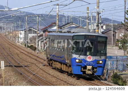 えちごトキめき鉄道 ET122形10周年マーク 124564609