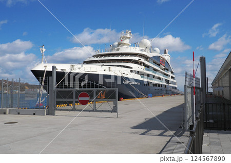 小樽　クルーズ船ル・ジャック・カルティエ 124567890