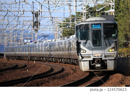 JR西日本】225系0番台＋223系2000番台 新快速（JR神戸線：塩屋〜須磨