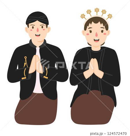 couple with java traditional clothes 124572470