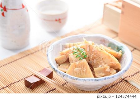 春の贅沢 竹の子土佐煮 ( 筍の煮物 ) 春の贅沢 竹の子土佐煮 ( 筍の煮物 ) 124574444