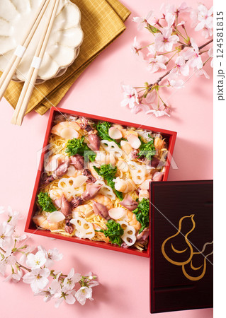 春のちらし寿司 124581815