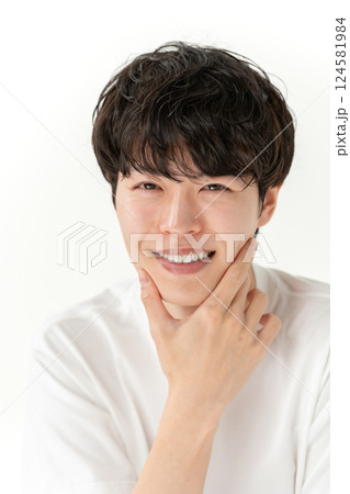 美容男子　ビューティー 124581984