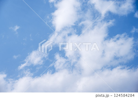 青空 春の空 晴れ 春 3月 【東京都】 青空 春の空 晴れ 春 3月 【東京都】 124584284