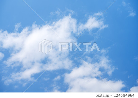 青空 春の空 晴れ 春 3月 【東京都】 青空 春の空 晴れ 春 3月 【東京都】 124584964