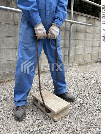 土間コン転圧DIY 土間コン転圧DIY 124587292