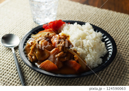 カレーライス(ポークカレー) カレーライス(ポークカレー) 124590063