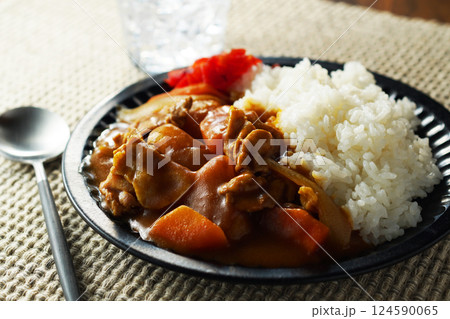 カレーライス(ポークカレー) カレーライス(ポークカレー) 124590065