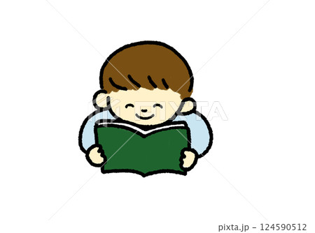 本を読む男の子　笑顔 124590512
