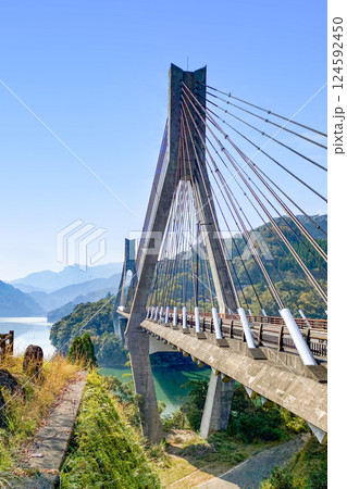 佐伯市　宇目の唄げんか大橋 124592450