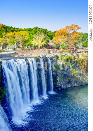 原尻の滝　紅葉 124595104