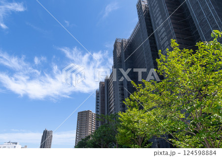 建設中のマンション 建設中のマンション 124598884