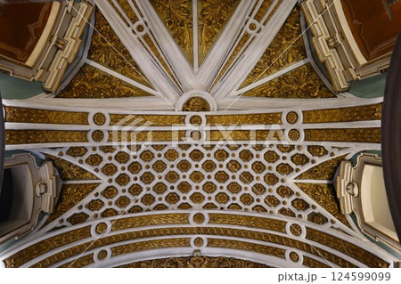 ポルトガル・エヴォラ、サン・フランシスコ教会 ポルトガル・エヴォラ、サン・フランシスコ教会 124599099