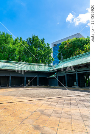 【東京都】豊かな自然に恵まれた湯島聖堂 【東京都】豊かな自然に恵まれた湯島聖堂 124599926