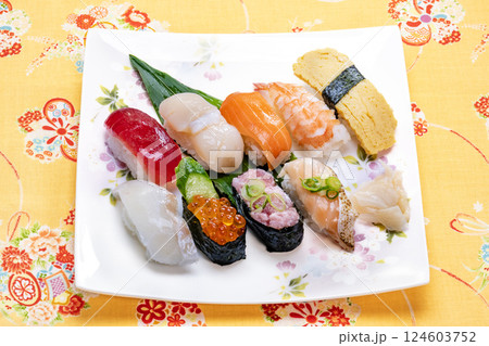 にぎり寿司 124603752