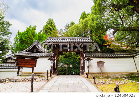 秋の京都 青蓮院門跡 秋の京都 青蓮院門跡 124604025