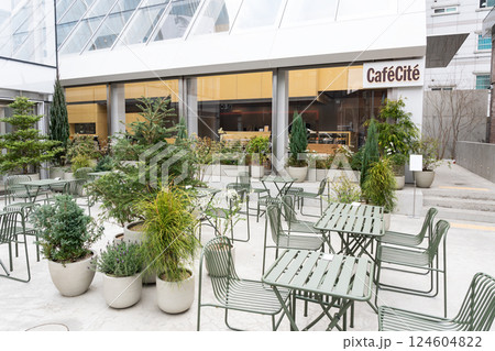 聖水駅近くのカフェ　CafeCite　春　韓国ソウル 124604822