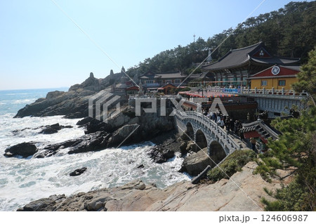 韓国　海東龍宮寺 124606987