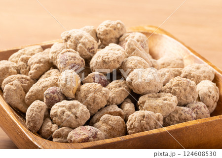 黒糖きな粉ピーナッツ 黒糖きな粉ピーナッツ 124608530