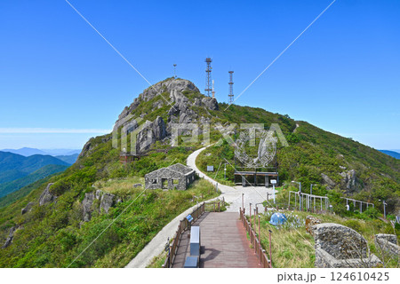 【韓国/巨済島】鶏龍山　巨済捕虜収容所跡地の風景 124610425