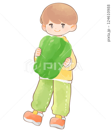 野菜と子ども　大きなピーマンを持つ男の子 124610988