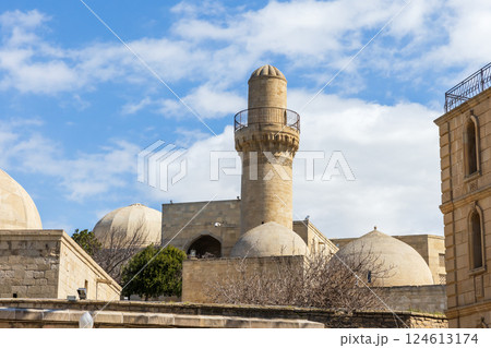 Minaret of the Shahs Mosque with an inscription naming Khalil Ullah I Minaret of the Shahs Mosque with an inscription naming Khalil Ullah I 124613174