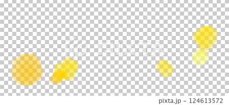 黄色とオレンジの花びら舞い散るような水彩の滲んだドットあしらいイラスト 124613572
